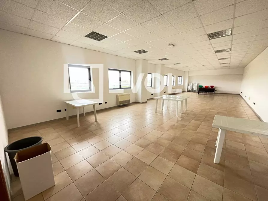 Immagine 6 di Capannone industriale in vendita  in piazza Libertà 1 a Pordenone