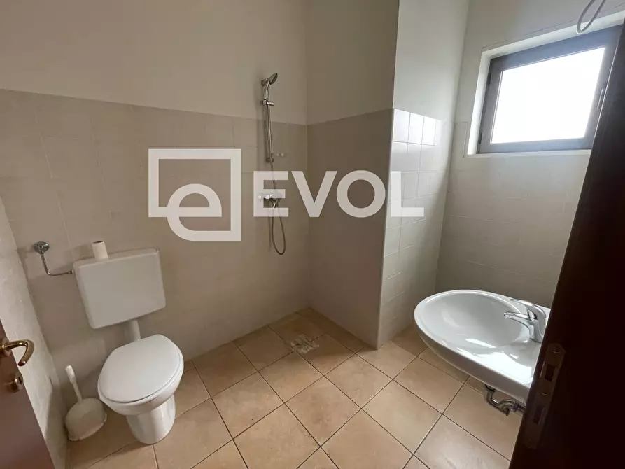 Immagine 8 di Capannone industriale in vendita  in piazza Libertà 1 a Pordenone