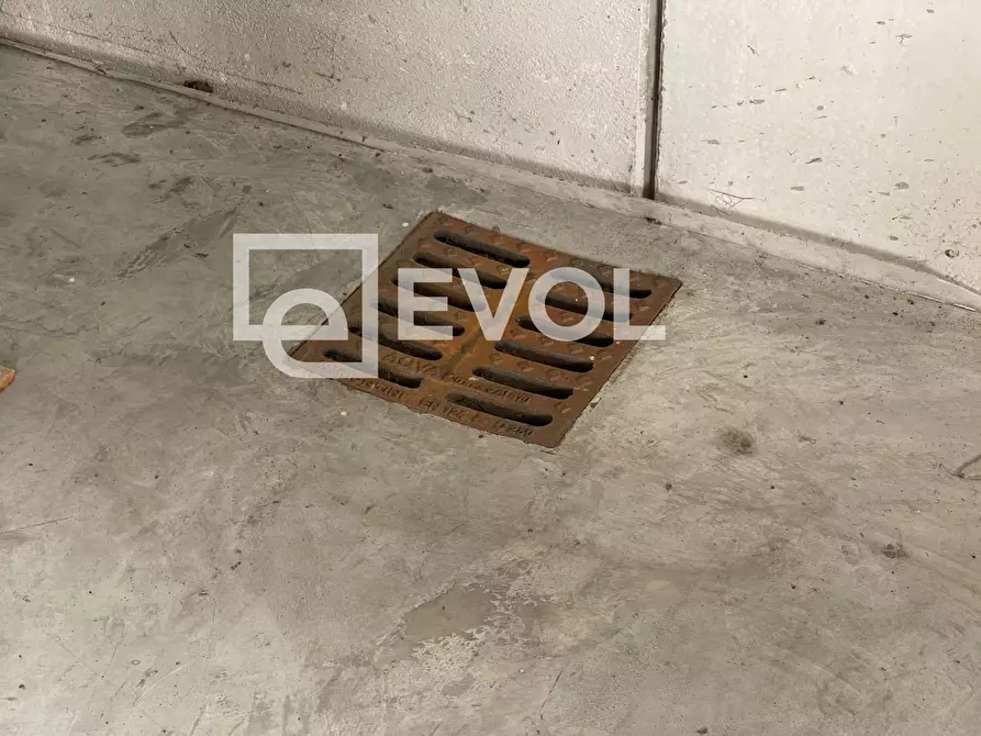 Immagine 14 di Capannone industriale in vendita  in piazza Libertà 1 a Pordenone