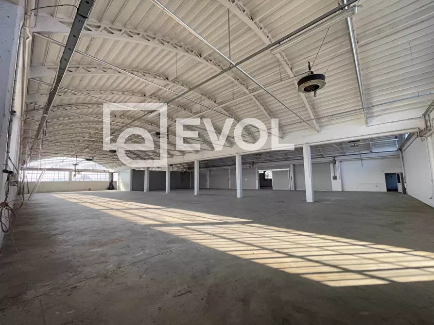 Immagine 2 di Capannone industriale in vendita  in Vittorio Veneto a Manzano