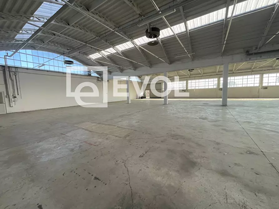 Immagine 4 di Capannone industriale in vendita  in Vittorio Veneto a Manzano