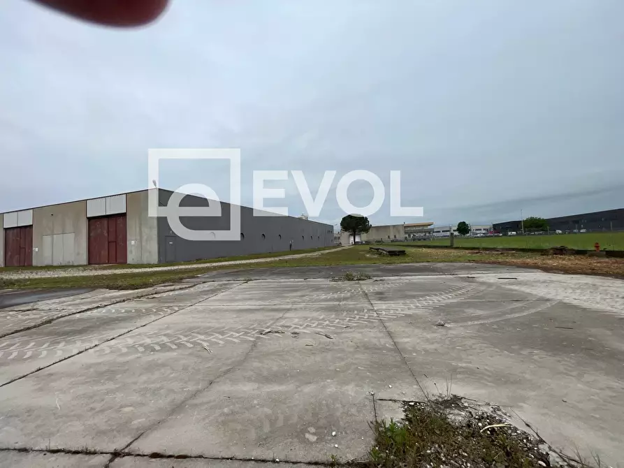 Immagine 7 di Capannone industriale in vendita  in via Valussi a Campolongo Tapogliano