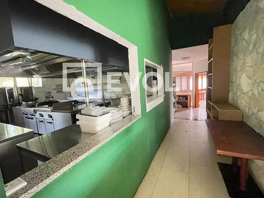 Immagine 12 di Locale commerciale in affitto  in via Udine 9 a Manzano