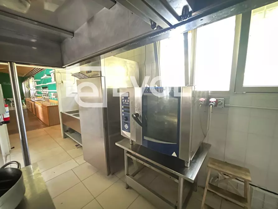 Immagine 17 di Locale commerciale in affitto  in via Udine 9 a Manzano