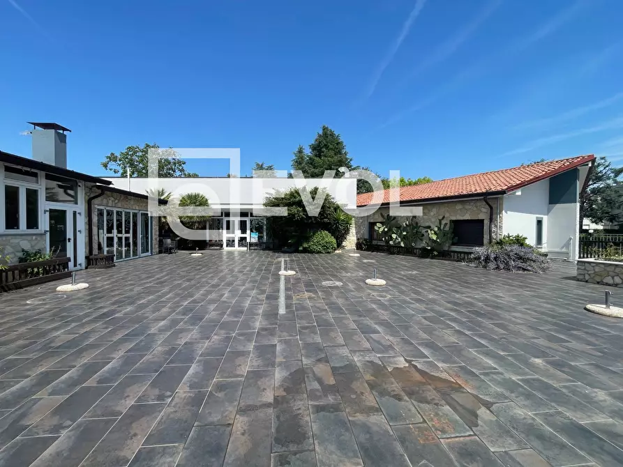 Immagine 20 di Locale commerciale in affitto  in via Udine 9 a Manzano