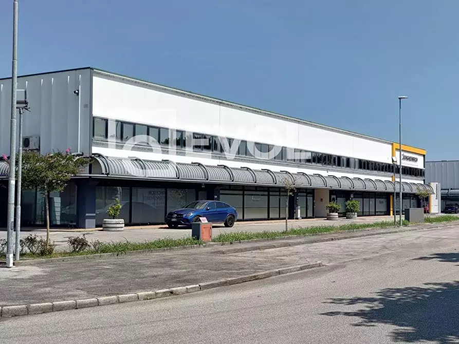 Immagine 2 di Capannone industriale in vendita  in via sisto biasutti a Casarsa Della Delizia