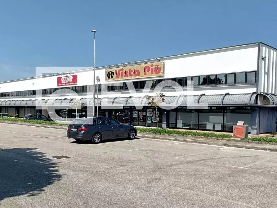 Immagine 2 di Capannone industriale in vendita  in via sisto biasutti a Casarsa Della Delizia