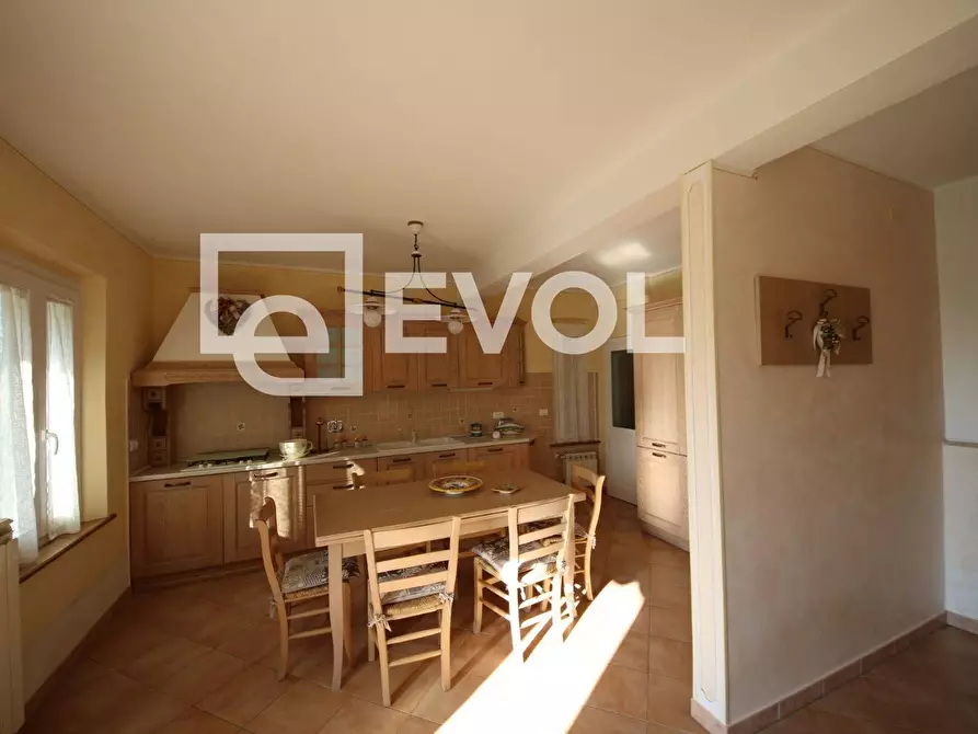 Immagine 7 di Villa in vendita  in Via Caterina Percoto 5 a Rivignano Teor