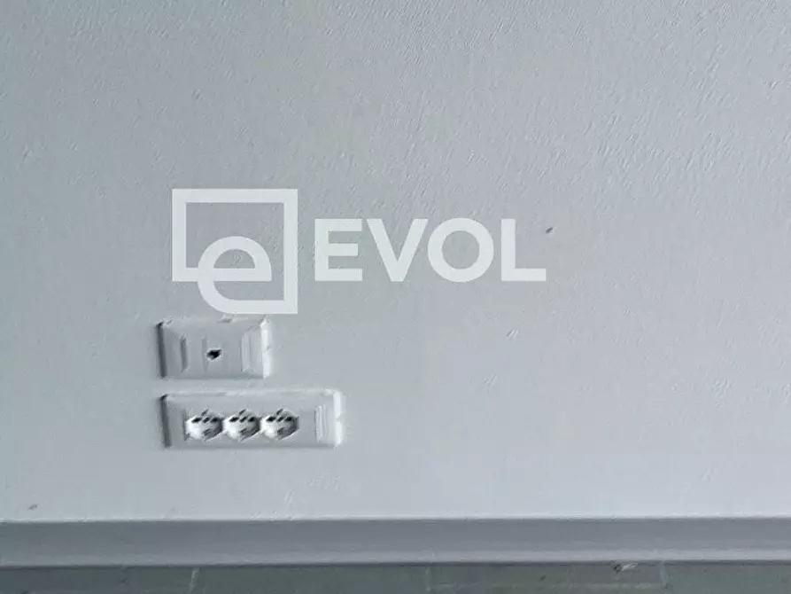 Immagine 12 di Locale commerciale in vendita  in SS 13 Bivio Taboga 140 a Gemona Del Friuli