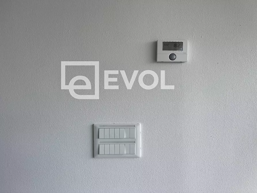 Immagine 13 di Locale commerciale in vendita  in SS 13 Bivio Taboga 140 a Gemona Del Friuli