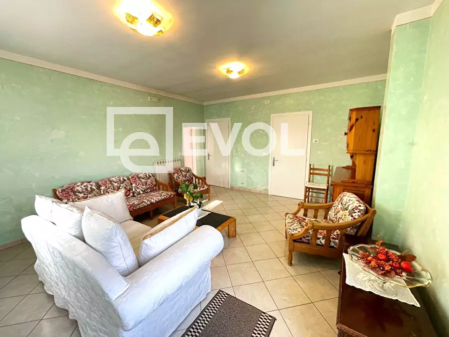 Immagine 15 di Villa in vendita  in Via Caterina Percoto 5 a Rivignano Teor