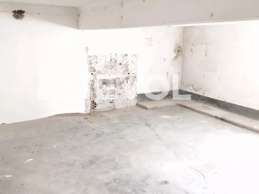 Immagine 10 di Negozio in vendita  in Via Cividale 291 a Udine