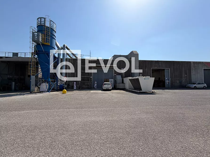 Immagine 15 di Capannone industriale in affitto  in Via Spilimbergo 150 a Martignacco