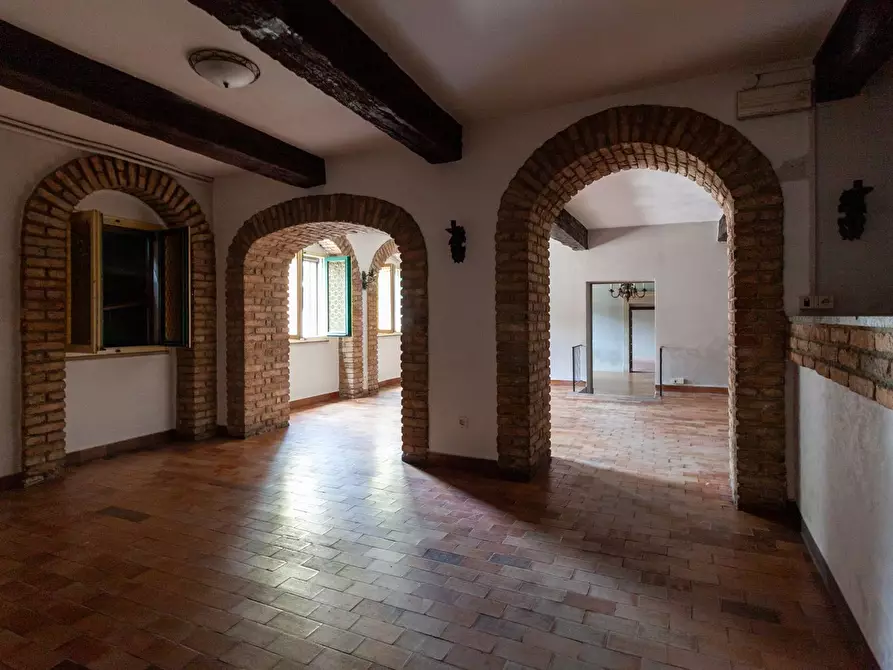 Immagine 5 di Locale commerciale in affitto  in Via Antonio de Pellegrini 1 a Andreis