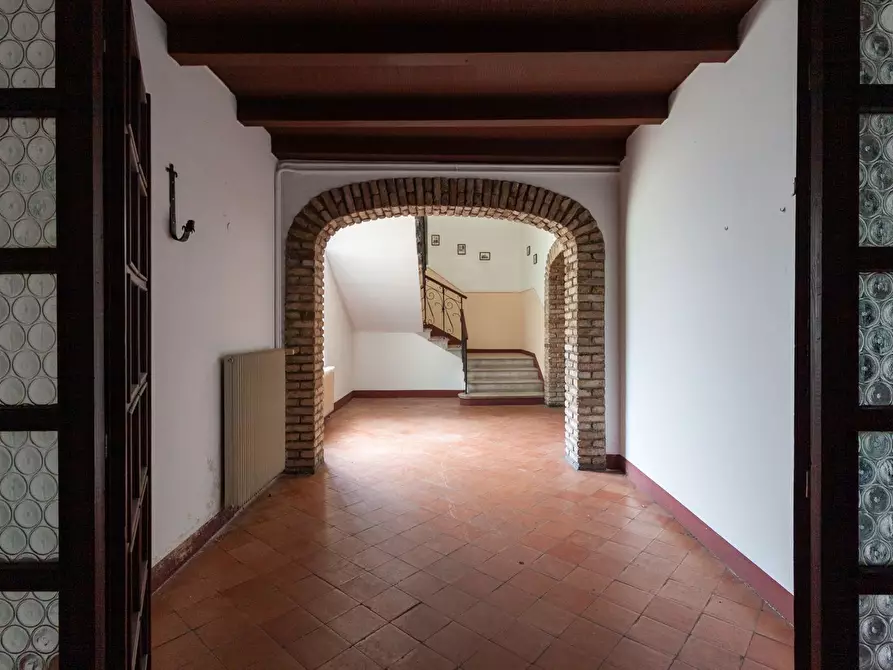 Immagine 7 di Locale commerciale in affitto  in Via Antonio de Pellegrini 1 a Andreis