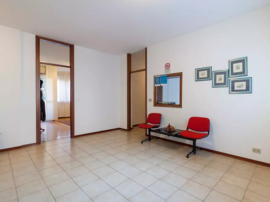 Immagine 5 di Ufficio in vendita  in Viale Michelangelo Grigoletti a Pordenone