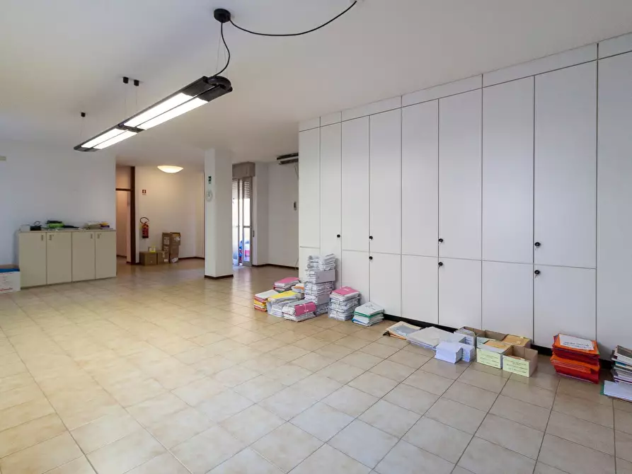 Immagine 9 di Ufficio in vendita  in Viale Michelangelo Grigoletti a Pordenone