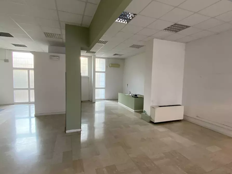 Immagine 2 di Locale commerciale in affitto  in Via Damiani 11 a Pordenone