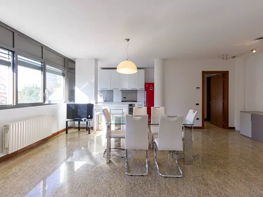 Immagine 10 di Appartamento in vendita  in VIA G.B. DAMIANI 12 a Pordenone