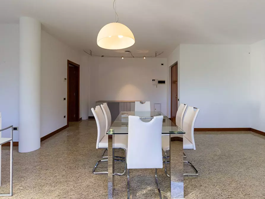 Immagine 11 di Appartamento in vendita  in VIA G.B. DAMIANI 12 a Pordenone