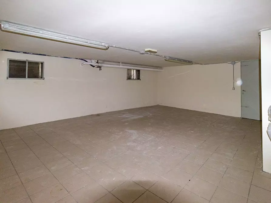 Immagine 7 di Locale commerciale in affitto  in Via Oberdan 5 a Pordenone