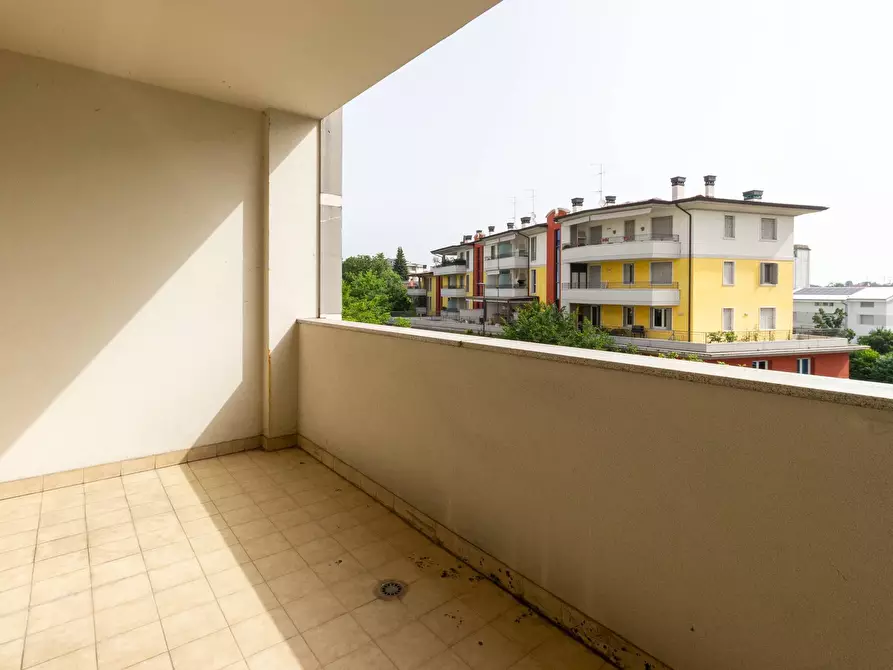 Immagine 25 di Ufficio in vendita  in Via Dante 12 a Pordenone