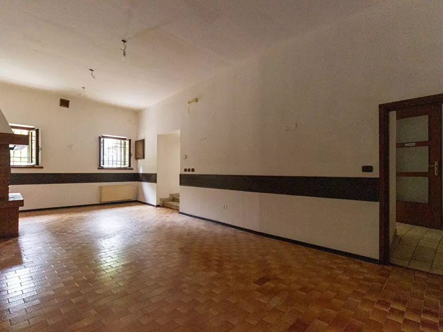 Immagine 15 di Locale commerciale in affitto  in Via Marconi 8 a Andreis