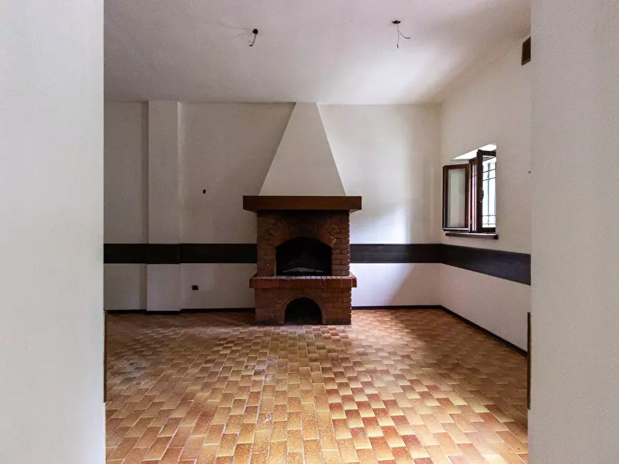 Immagine 23 di Locale commerciale in affitto  in Via Marconi 8 a Andreis