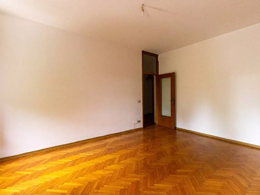 Immagine 31 di Locale commerciale in affitto  in Via Marconi 8 a Andreis