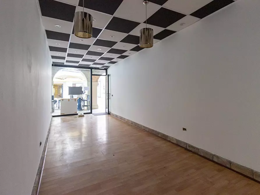 Immagine 3 di Locale commerciale in affitto  in Corso Vittorio Emanuele 37 a Pordenone