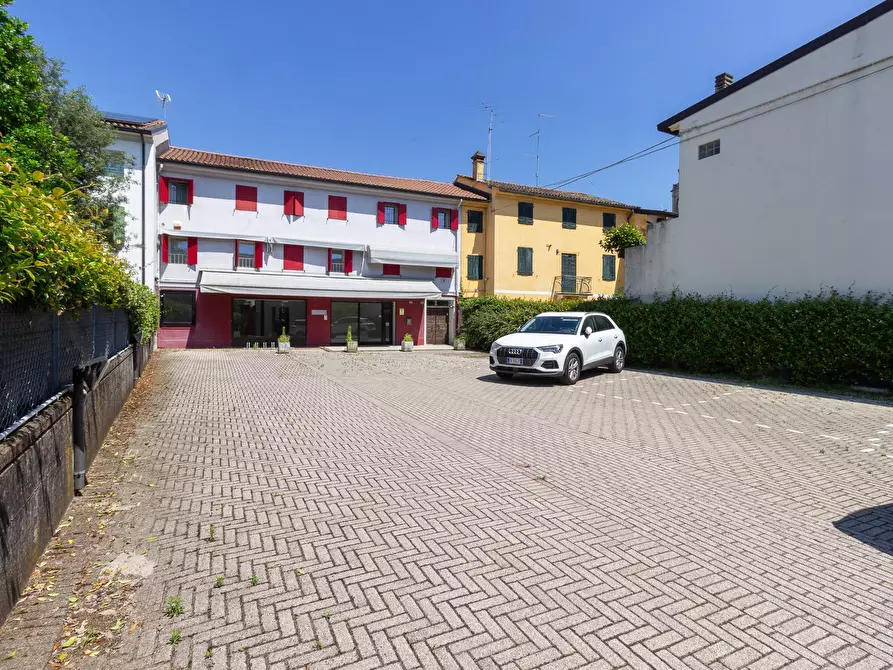 Immagine 1 di Casa indipendente in vendita  in Via Mazzini 70 a Cordenons