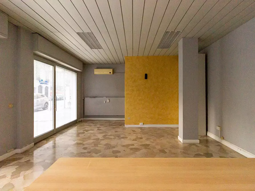Immagine 8 di Ufficio in vendita  in Via Vallona 17 a Pordenone