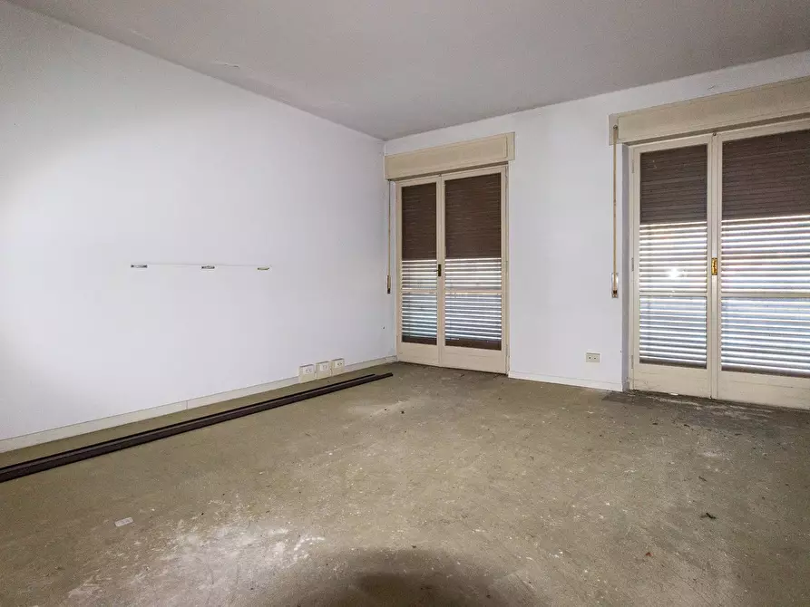 Immagine 10 di Ufficio in vendita  in PIAZZA RISORGIMENTO 10 a Pordenone