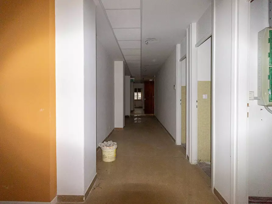 Immagine 2 di Ufficio in vendita  in PIAZZA RISORGIMENTO 10 a Pordenone