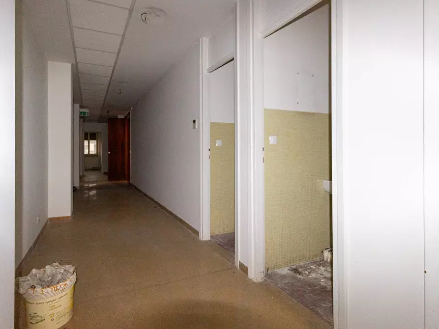 Immagine 3 di Ufficio in vendita  in PIAZZA RISORGIMENTO 10 a Pordenone