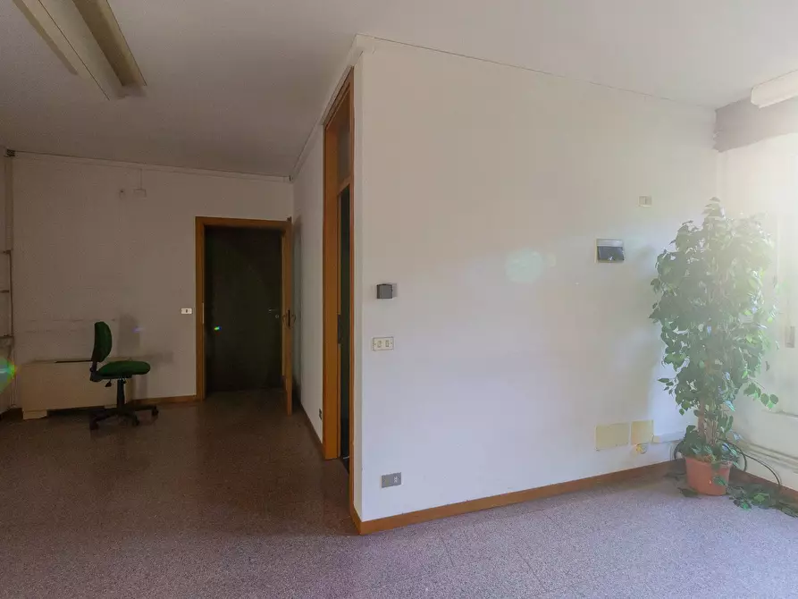 Immagine 4 di Ufficio in vendita  in Via Montereale 10 a Pordenone