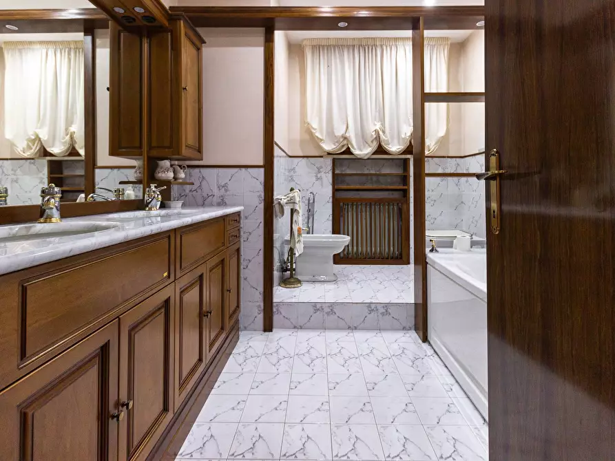 Immagine 21 di Casa semindipendente in vendita  in VIA BERNINI 2 a Cordenons