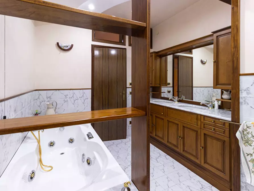 Immagine 22 di Casa semindipendente in vendita  in VIA BERNINI 2 a Cordenons