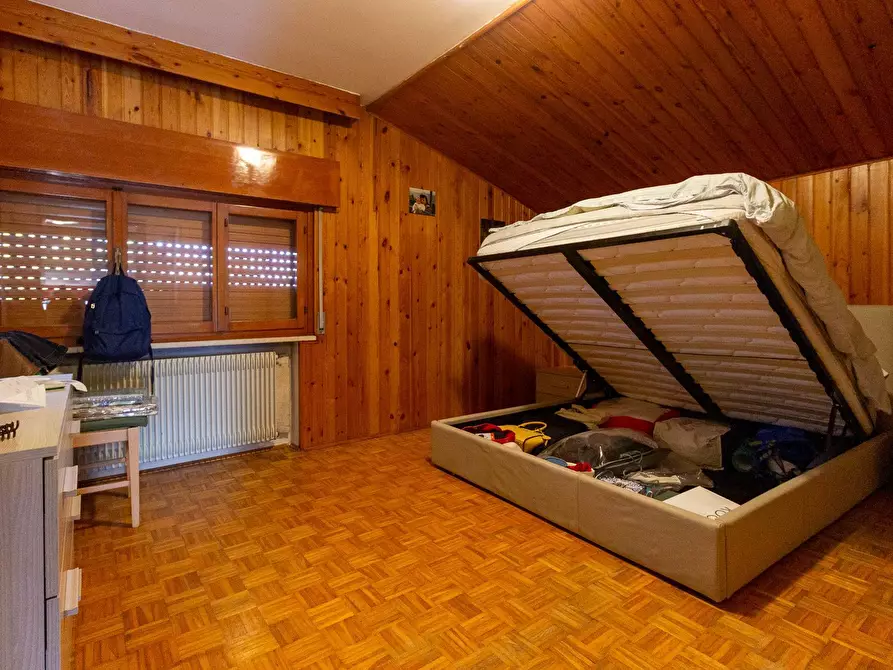 Immagine 52 di Casa semindipendente in vendita  in VIA BERNINI 2 a Cordenons