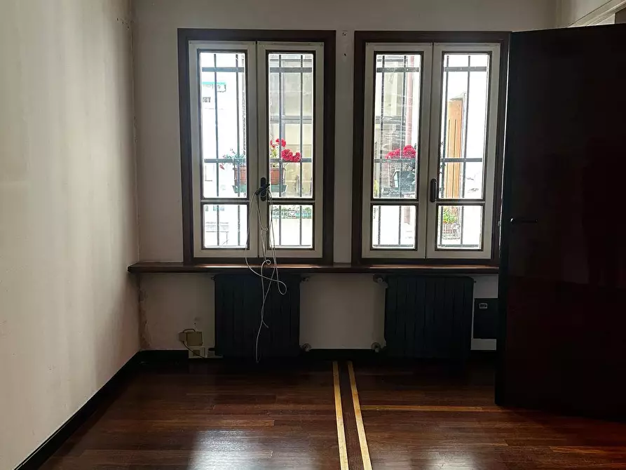 Immagine 17 di Ufficio in vendita  in Via Mazzini 26 a Pordenone