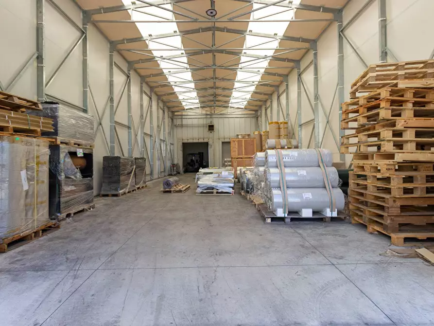Immagine 40 di Capannone industriale in vendita  in Via del Commercio 1 a Oderzo