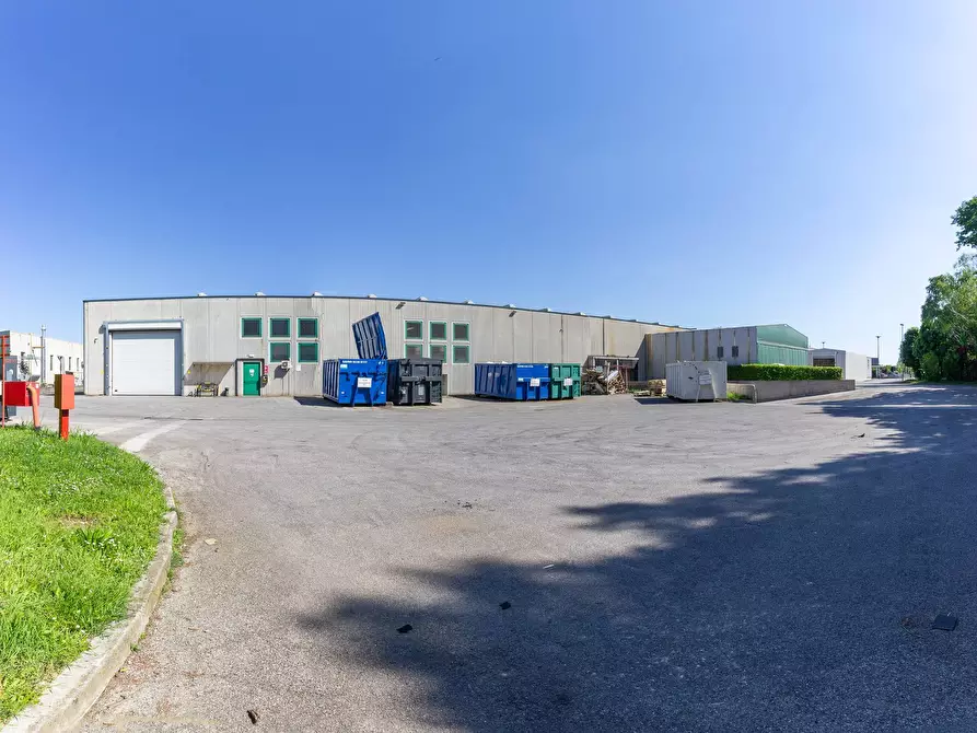 Immagine 11 di Capannone industriale in vendita  in Via del Commercio 1 a Oderzo