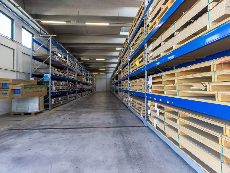 Immagine 35 di Capannone industriale in vendita  in Via del Commercio 1 a Oderzo