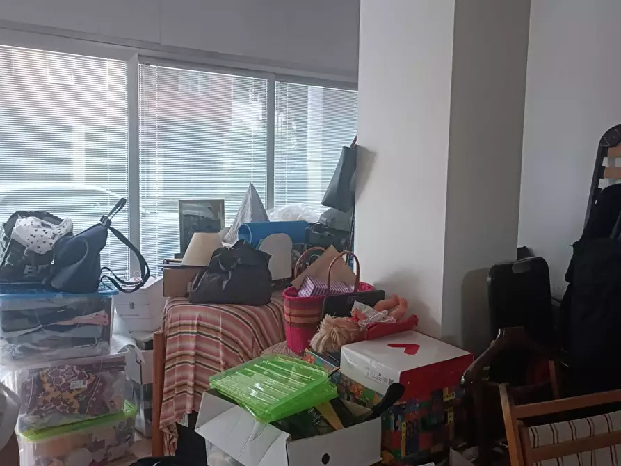 Immagine 8 di Locale commerciale in vendita  in Viale Marconi 55 a Pordenone