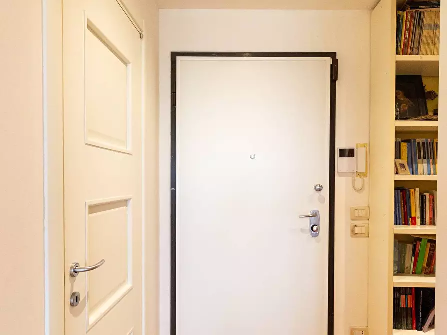 Immagine 2 di Appartamento in vendita  in Piazzetta N.Bixio 18 a Pordenone