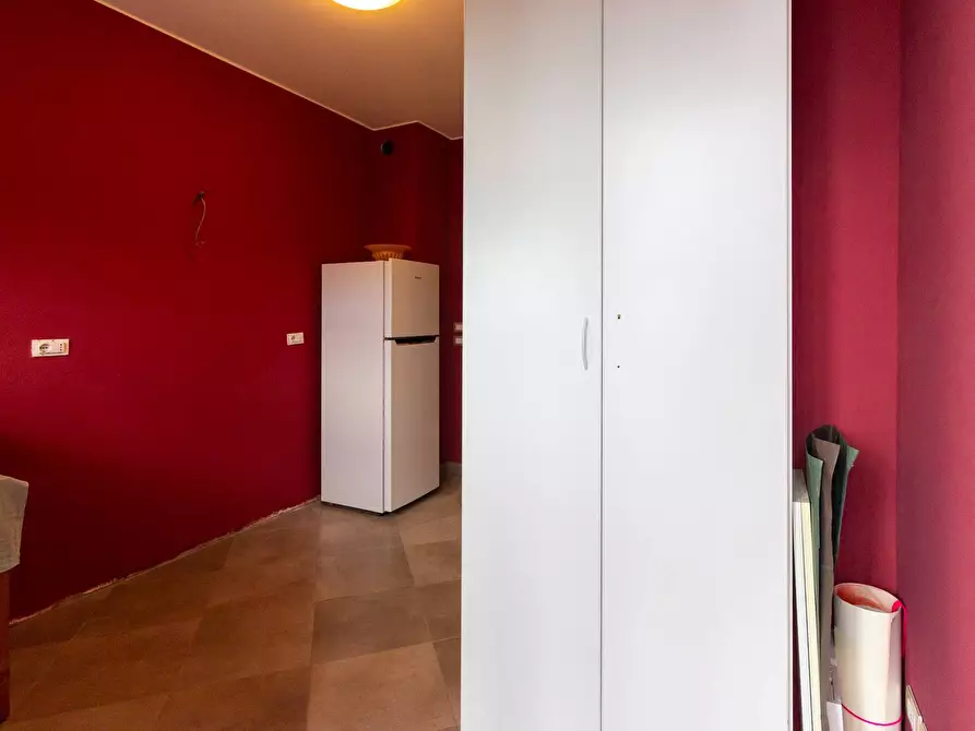 Immagine 10 di Appartamento in vendita  in Piazzetta N.Bixio 18 a Pordenone