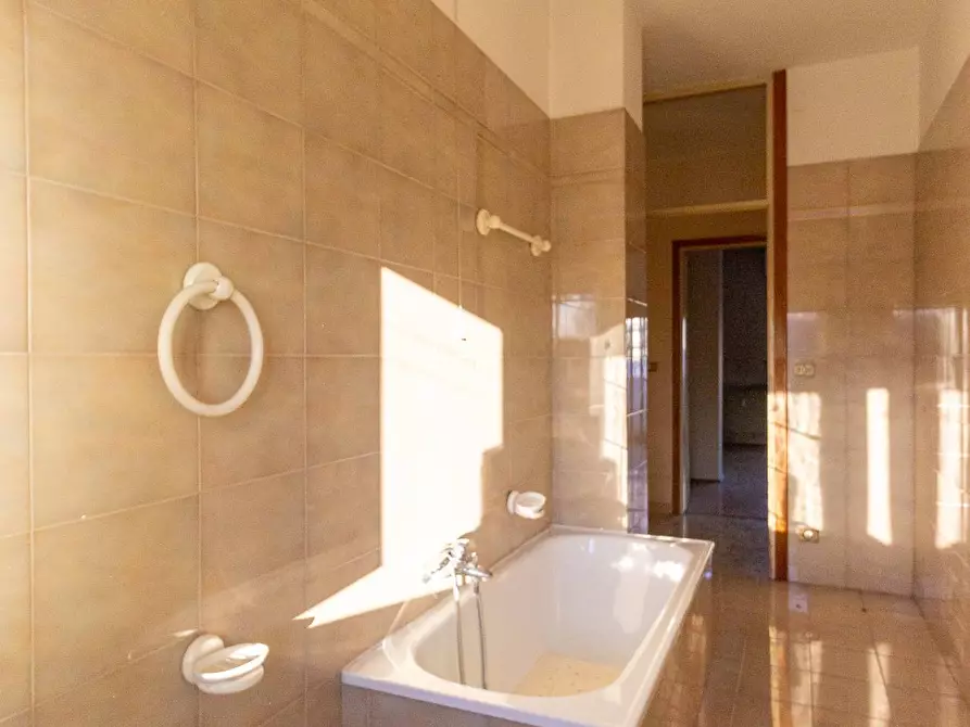 Immagine 17 di Appartamento in vendita  in Piazza Risorgimento 21 a Pordenone