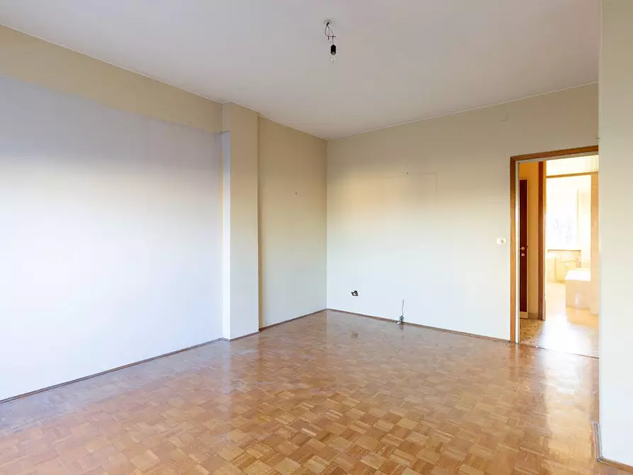 Immagine 24 di Appartamento in vendita  in Piazza Risorgimento 21 a Pordenone