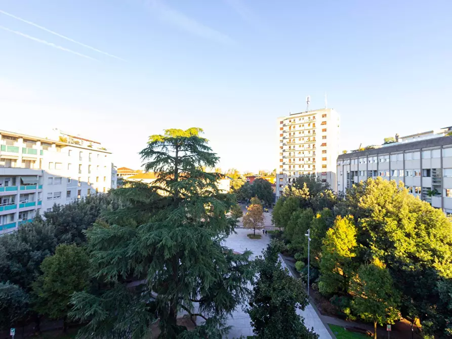 Immagine 27 di Appartamento in vendita  in Piazza Risorgimento 21 a Pordenone