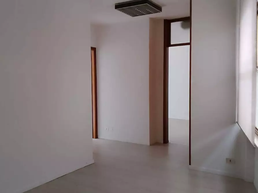 Immagine 8 di Ufficio in affitto  in Piazza XX Settembre 21 a Pordenone